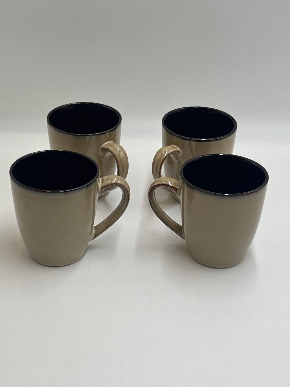 Pfaltzgraff Stoneware Coffee Mugs Set of 4 Beige Black Interior Modern